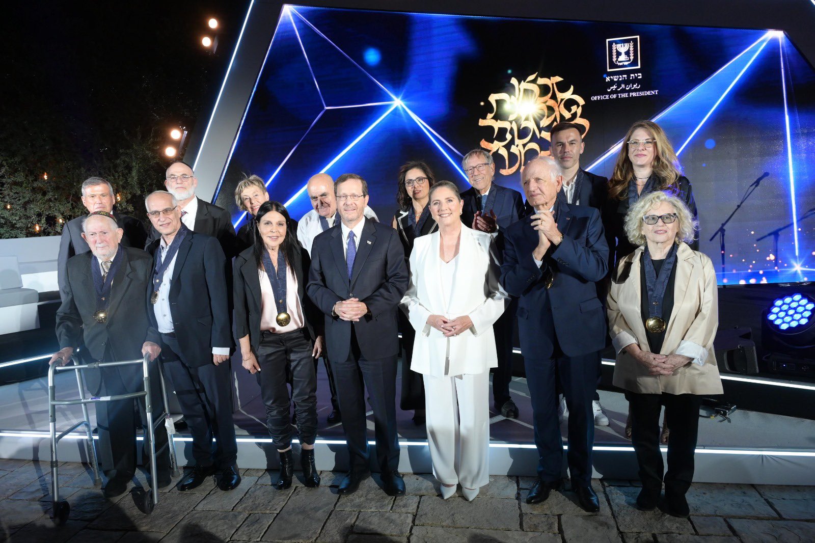 Israeli President, Isaac Herzog, awarded, on September 7, His Majesty the King’s Advisor, André Azoulay, with the Presidential Medal of Honor, in a grand ceremony held at the Presidential Palace.