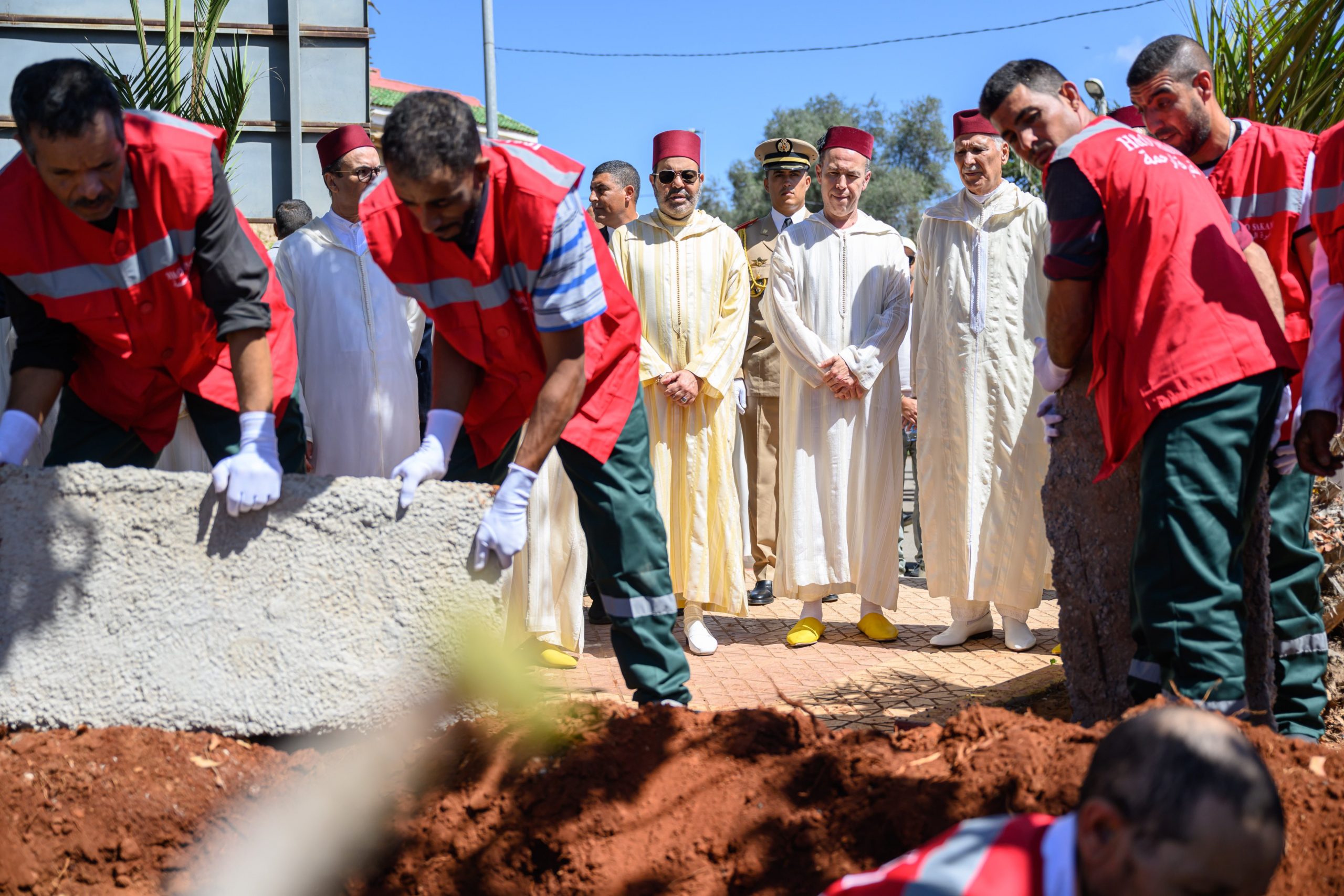 HRH Prince Moulay Rachid Attends Funeral of Late Aïcha El Khattabi