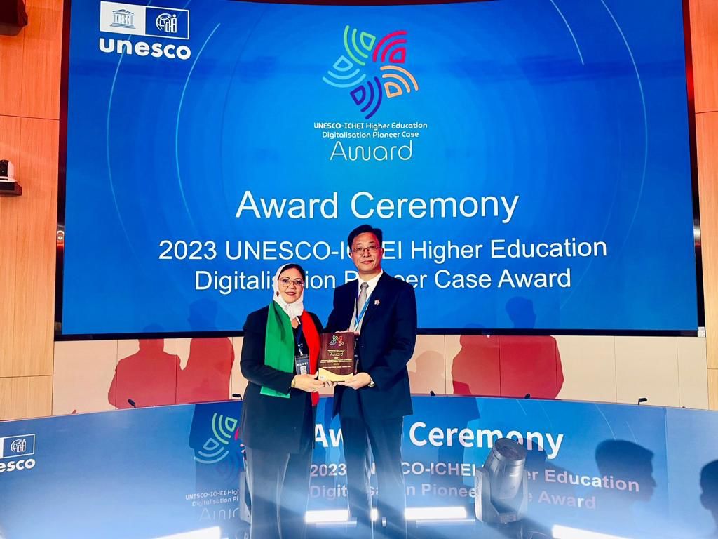 Cadi Ayyad University (UCA) won the 2023 UNESCO-ICHEI (HE-DPC) Higher Education Digitalisation Pioneer Case Award