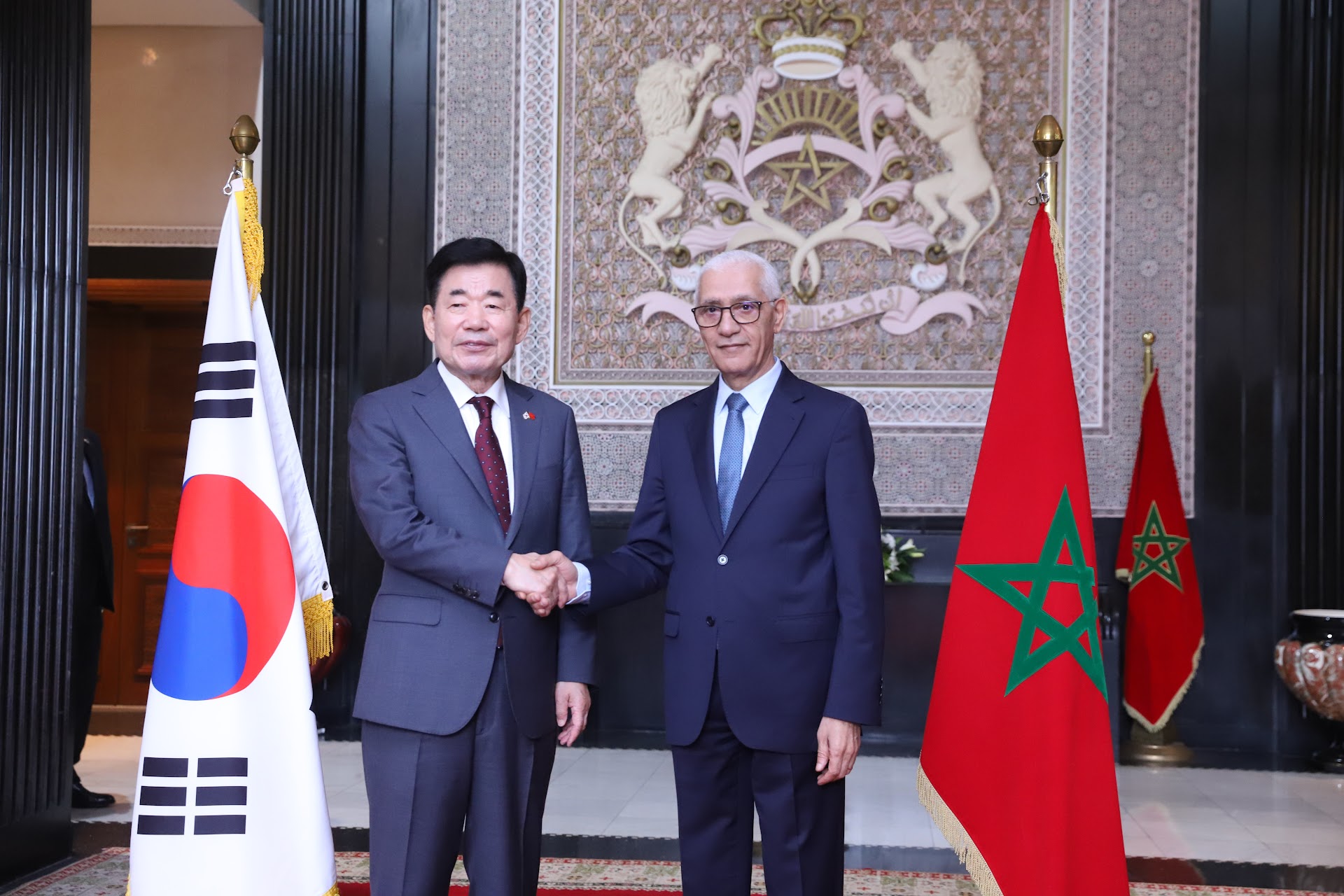 Lower House Speaker Rachid Talbi Aalami alongside Korean Counterpart Kim Jin-Pyo